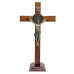 CRUZ COM BASE - SÃO BENTO - 36CM - DOURADA